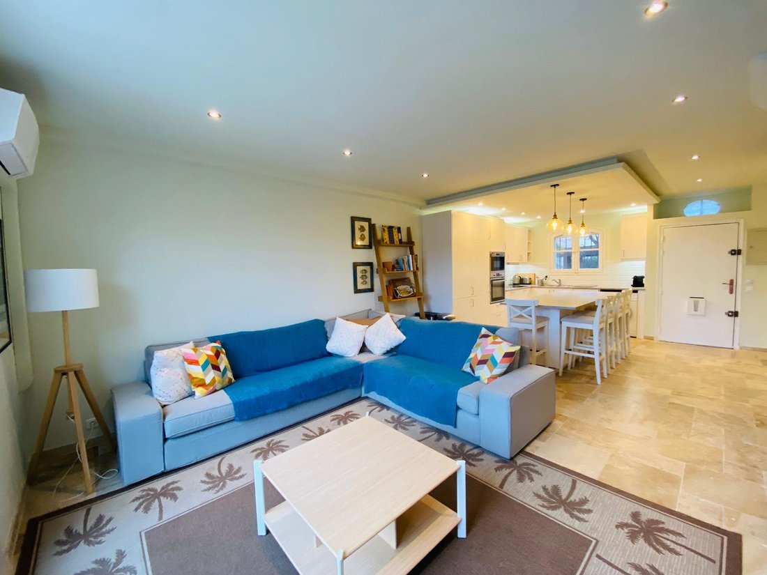 House in Port Grimaud, Grimaud, Provence-Alpes-Côte d'Azur 4 - 13983416