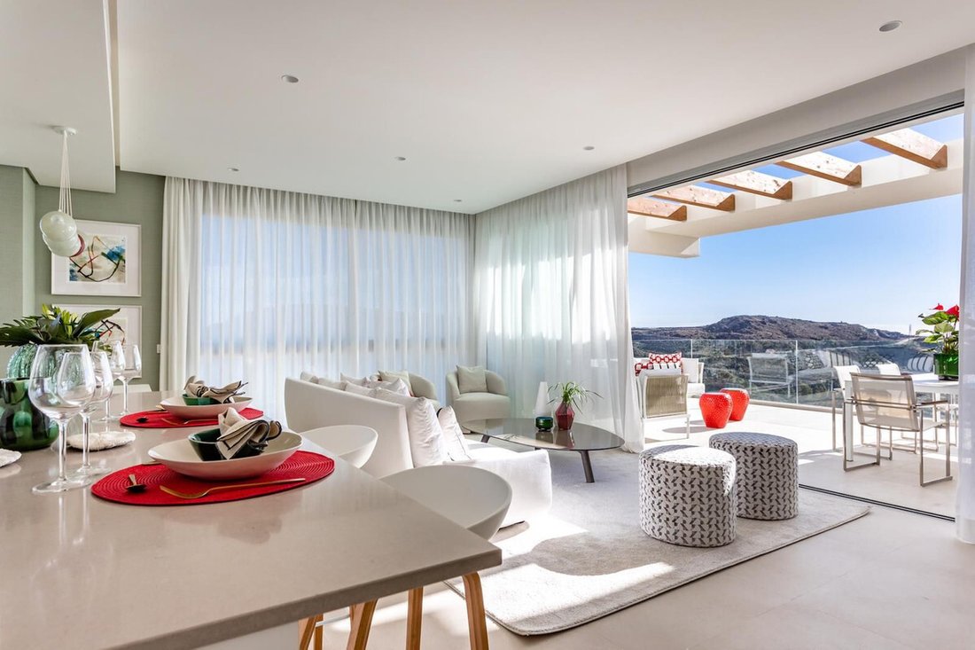 Apartment in Benahavis, Andalusia, Spain 3 - 13949033