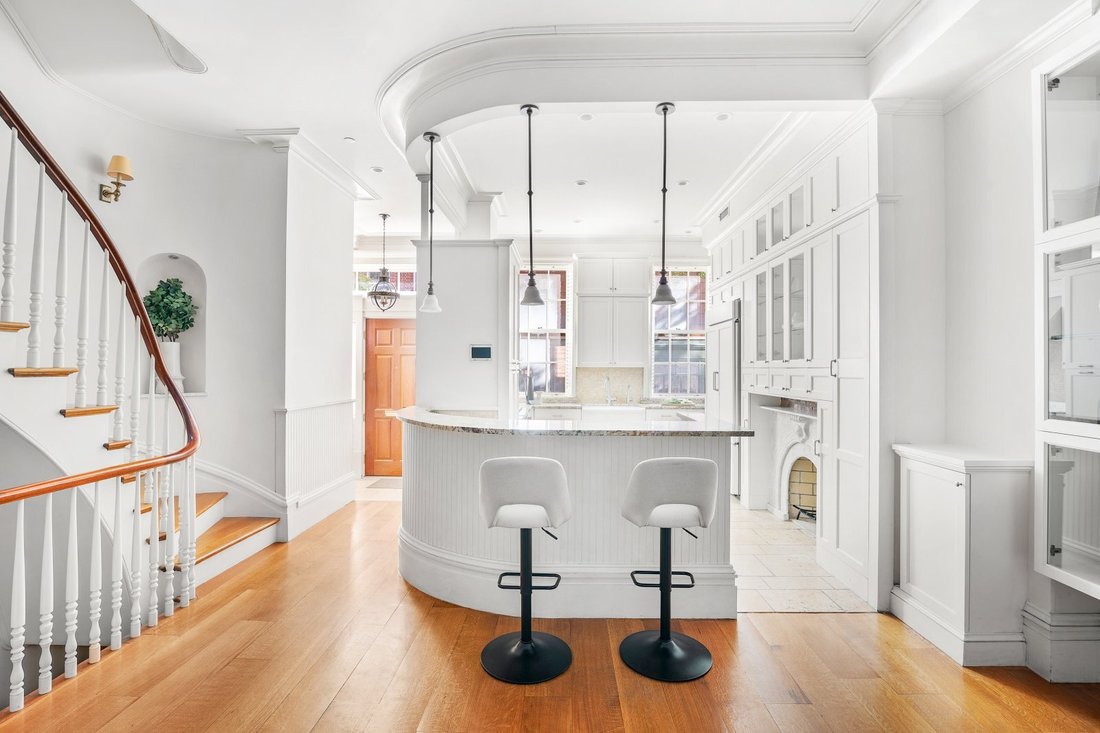 Townhouse in New York, New York, United States 5 - 13983069