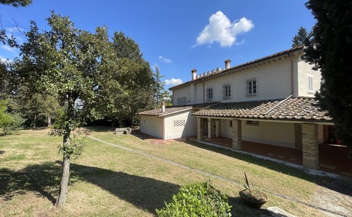 Villa in San Miniato, Tuscany, Italy 1
