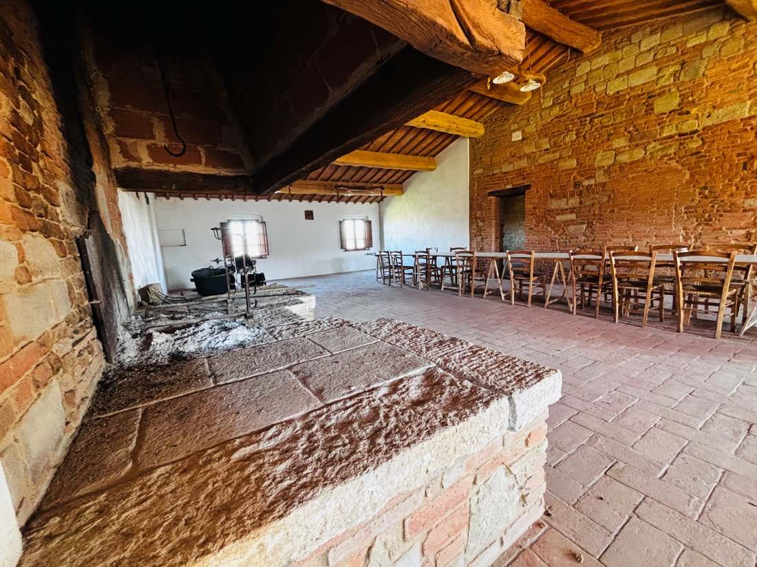 Estate in Peccioli, Tuscany, Italy 5 - 13987835