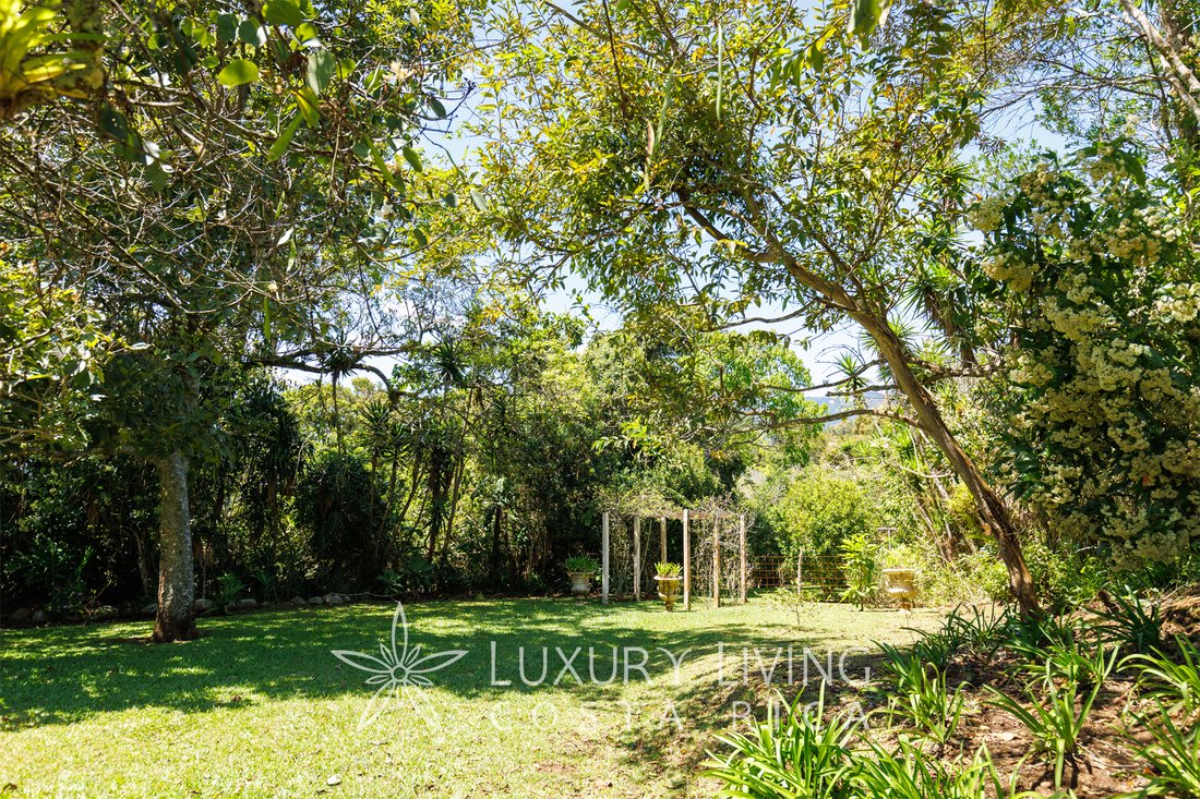House in San Isidro, Heredia Province, Costa Rica 5 - 13988448