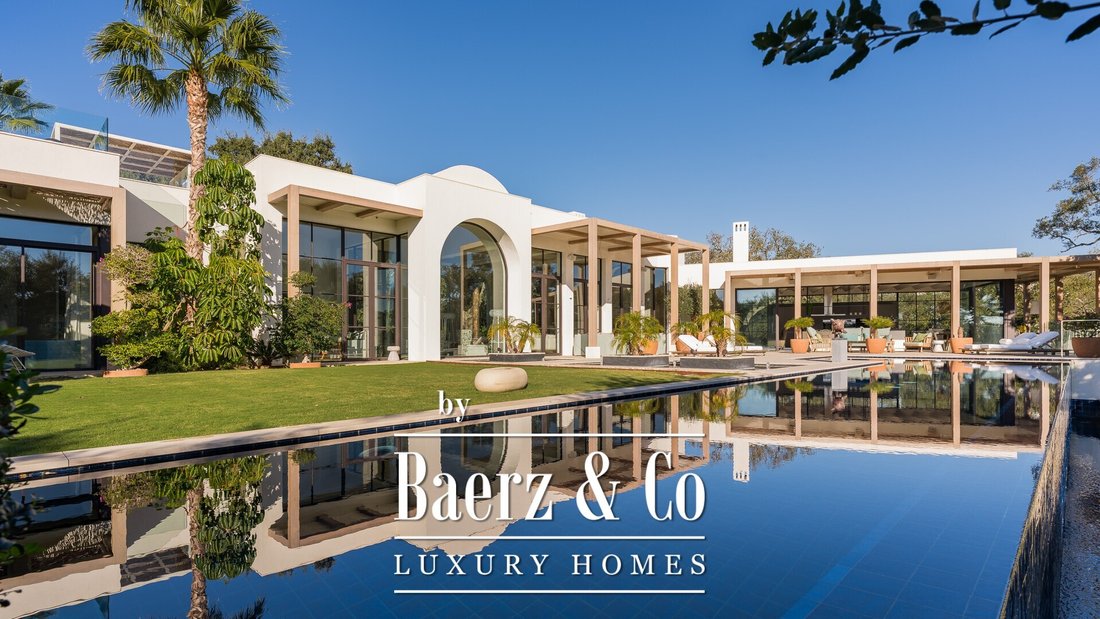Villa in Sotogrande, San Roque, Andalusia 4 - 13993087