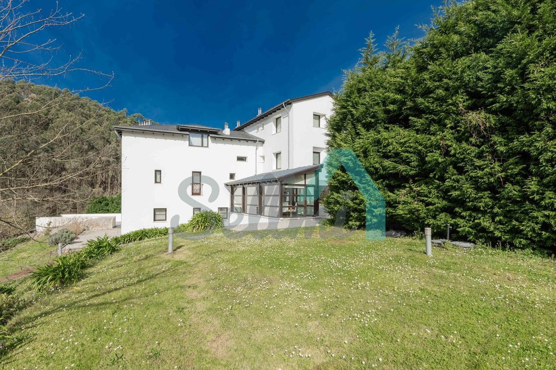 Villa a Valdes, Asturie, Spagna 2 - 13988954