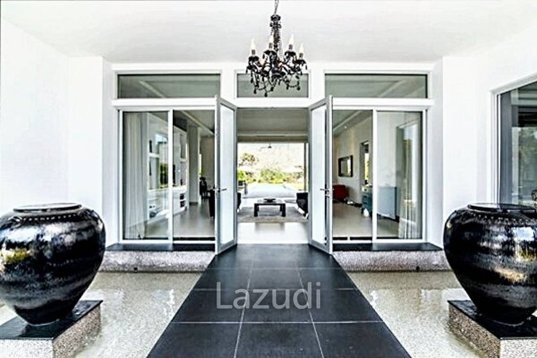 Villa in Hin Lek Fai, Prachuap Khiri Khan, Thailand 4 - 12635447