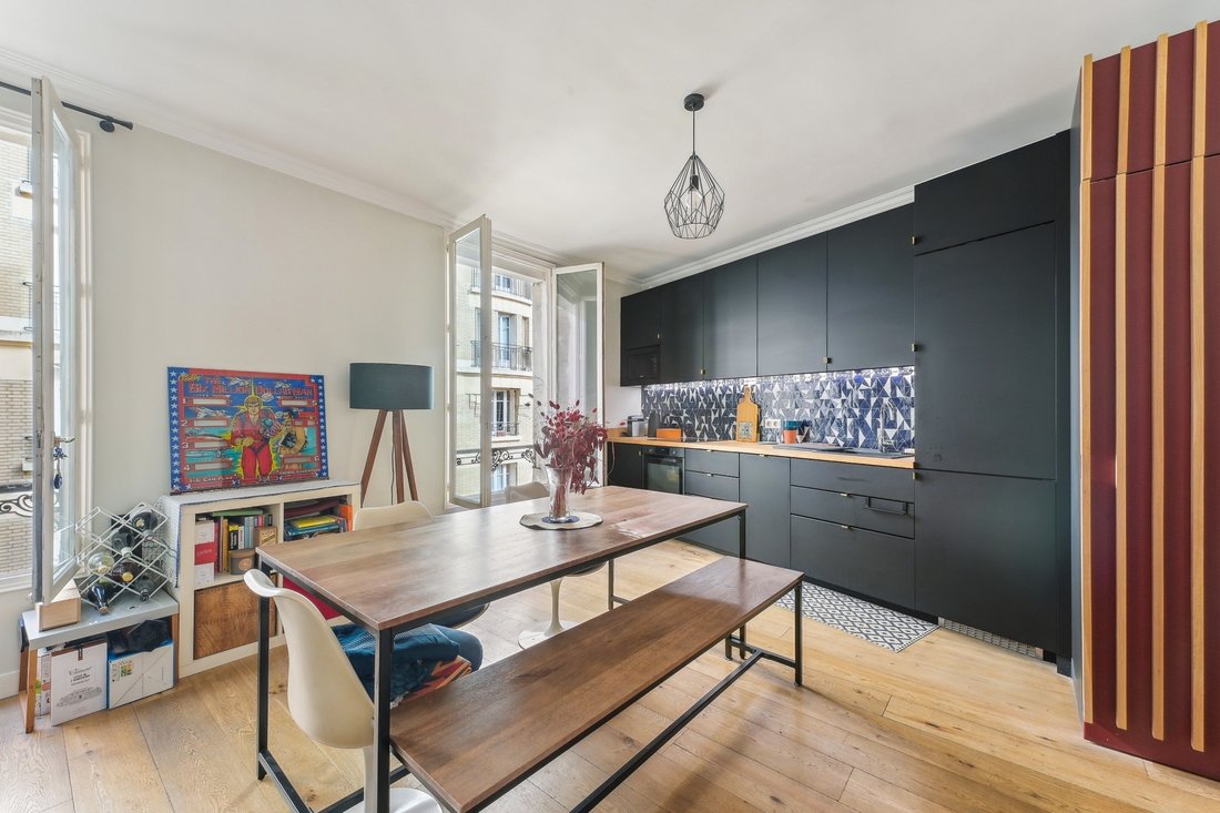 Wohnung in Amiraux-Simplon-Poissonniers, Paris 18e Arrondissement, Paris 4 - 13993207