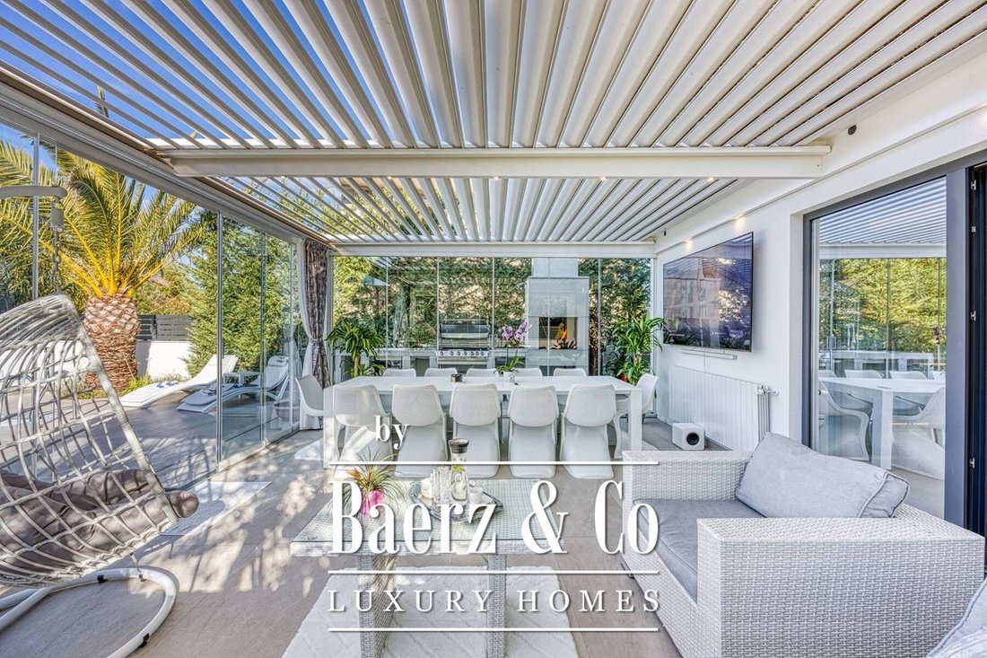 Villa in Rovinj, Istria County, Croatia 2 - 13615284