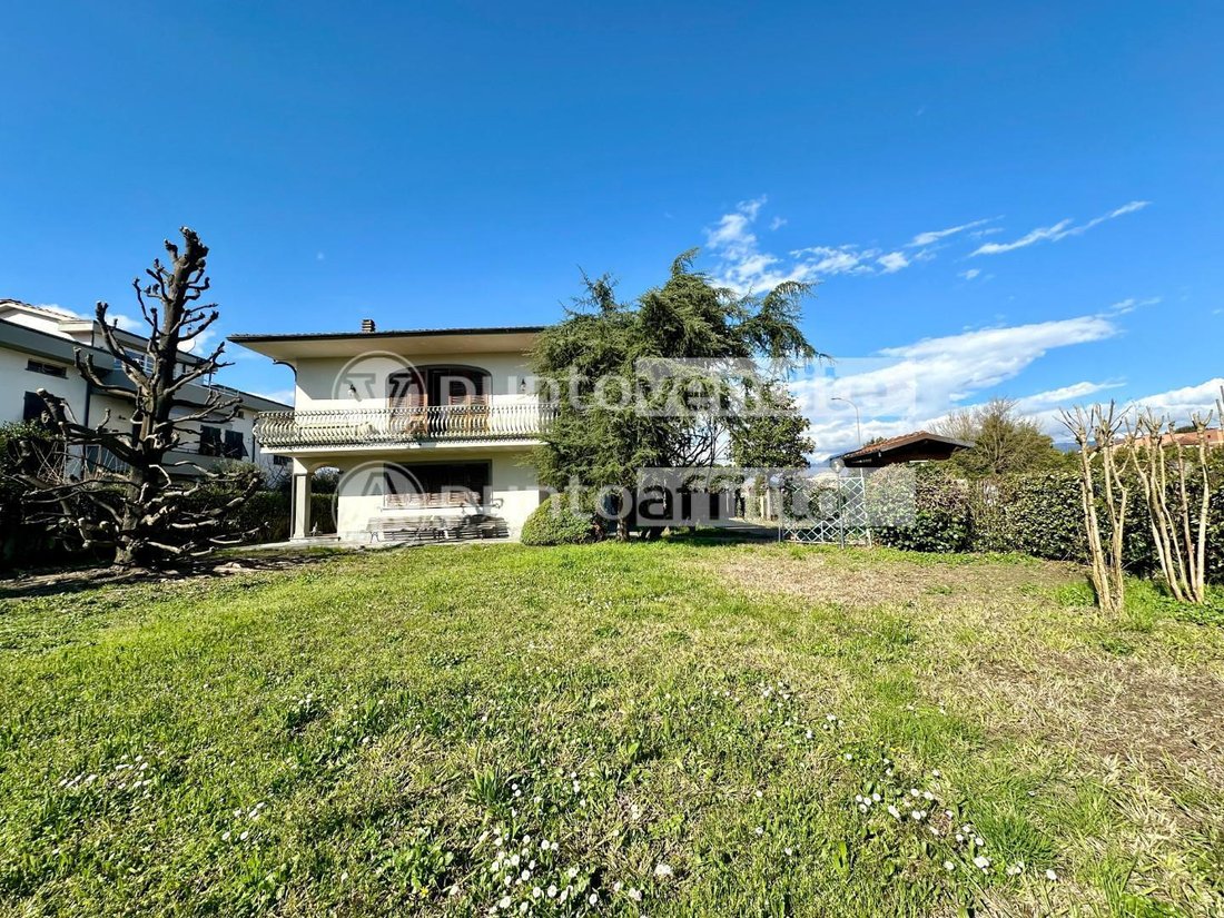 Villa in San Marco, Lucca, Italy 2 - 13990589