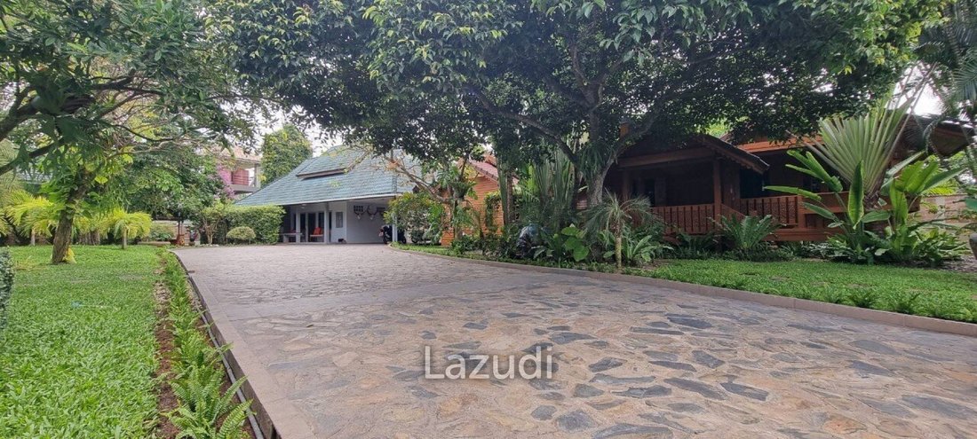 Villa in Pattaya City, Chon Buri, Thailand 3 - 13998684