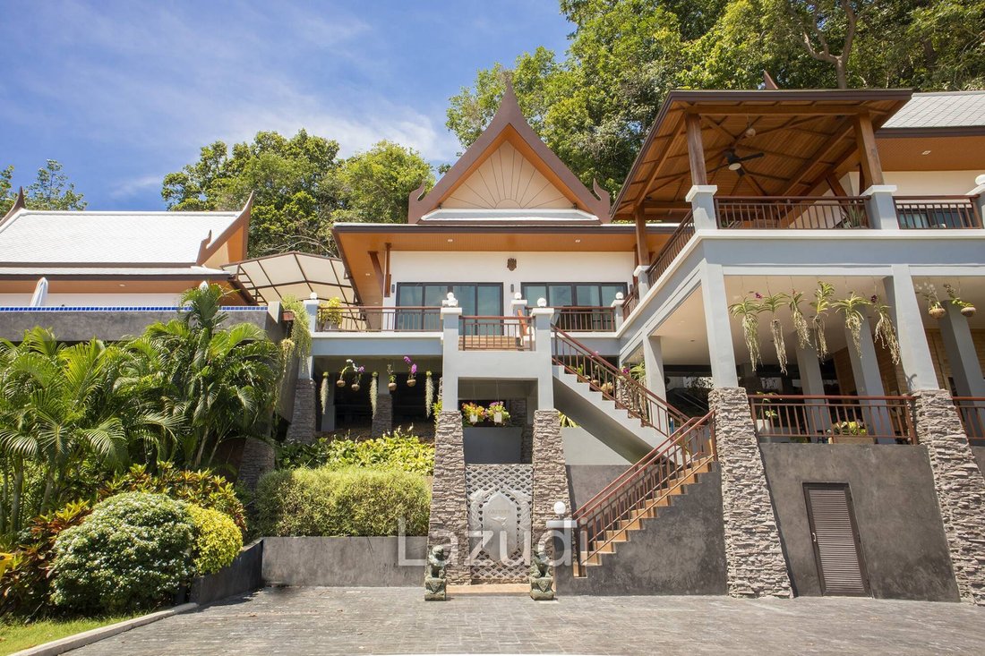 Villa in Rawai, Phuket, Thailand 1 - 13998673
