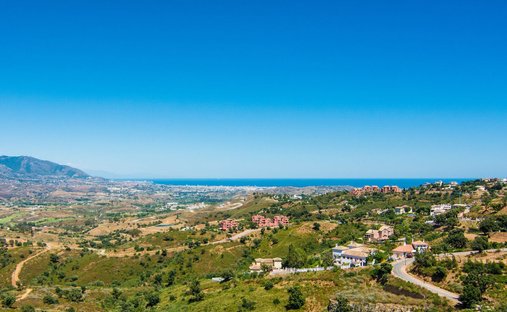 Terrain à Elviria-Cabopino, Marbella, Espagne 1