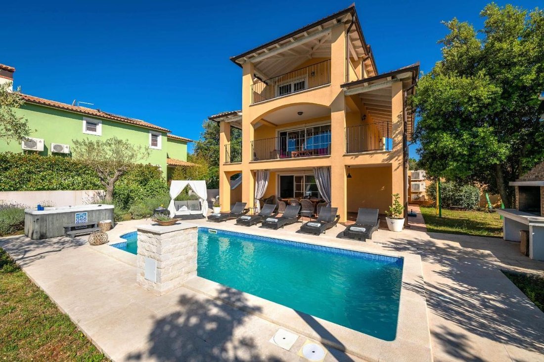 House in Rakalj, Istria County, Croatia 2 - 13995175