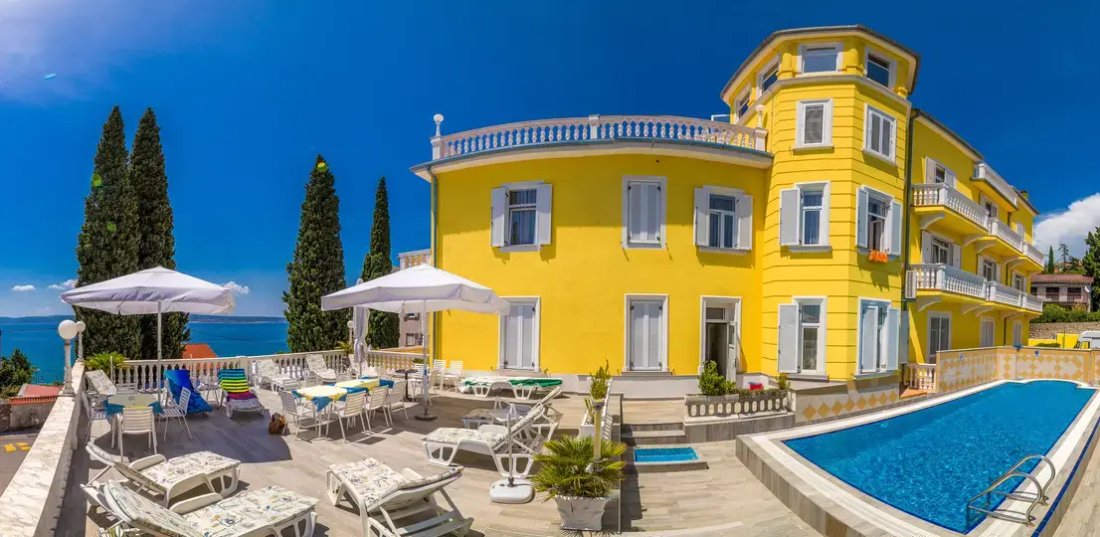 House in Grad Crikvenica, Primorje-Gorski Kotar County, Croatia 2 - 13995140