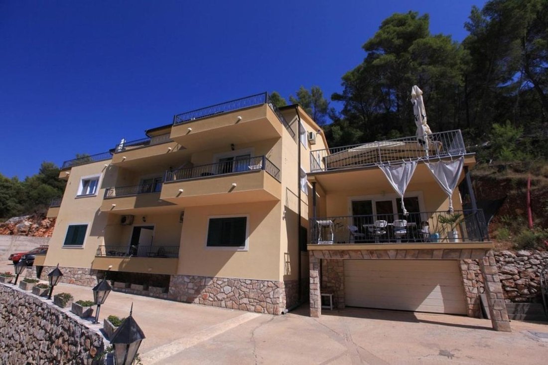 House in Vrisnik, Split-Dalmatia County, Croatia 5 - 13995159