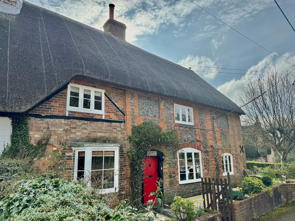 House in Wiltshire, England 1 - 13996019