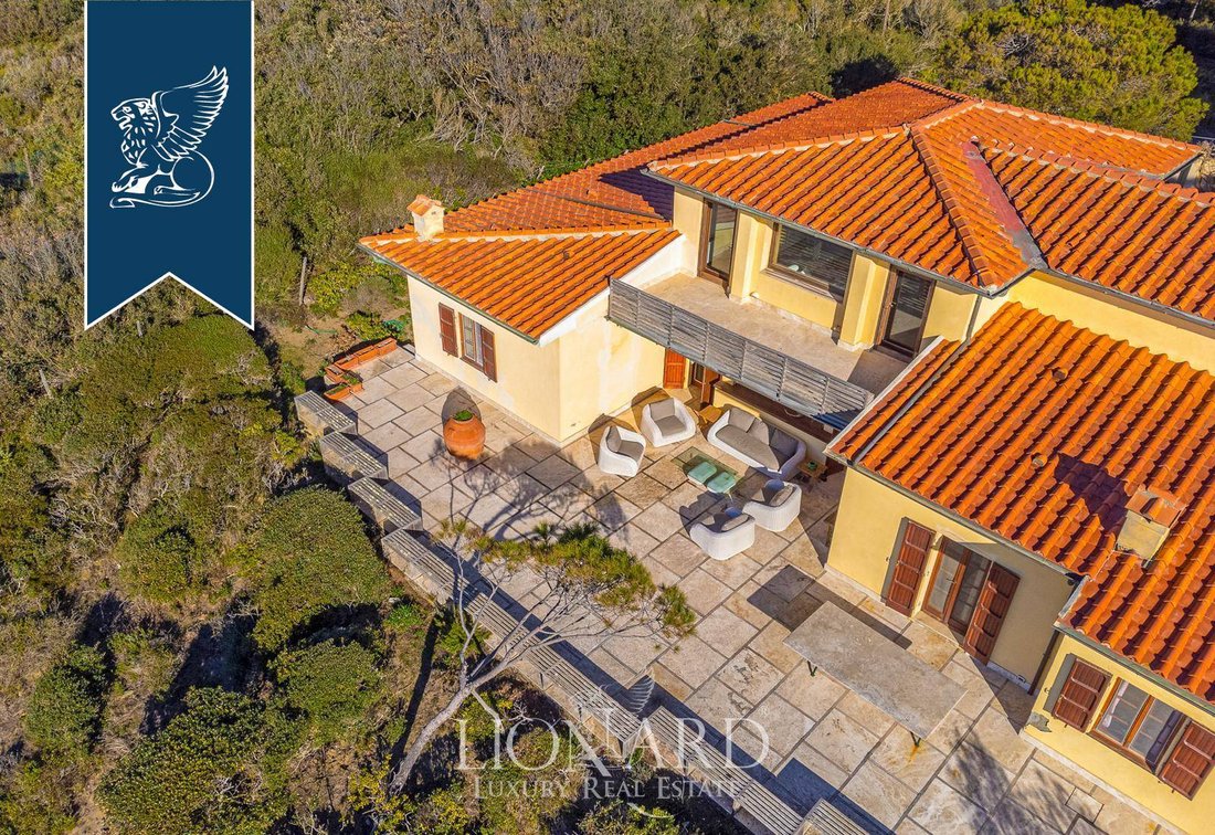 Villa in The Christ - The Marze, Grosseto, Italy 2 - 13995365
