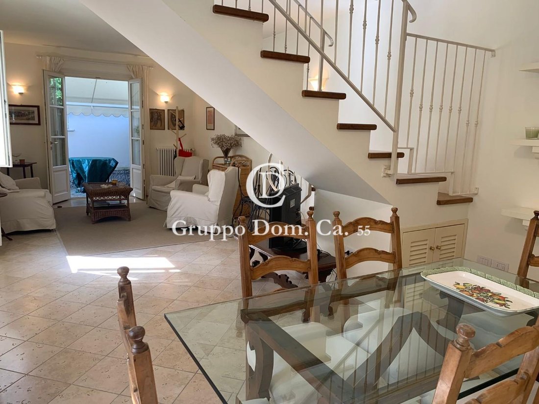 Villa in Center, Forte dei Marmi, Tuscany 5 - 13996398