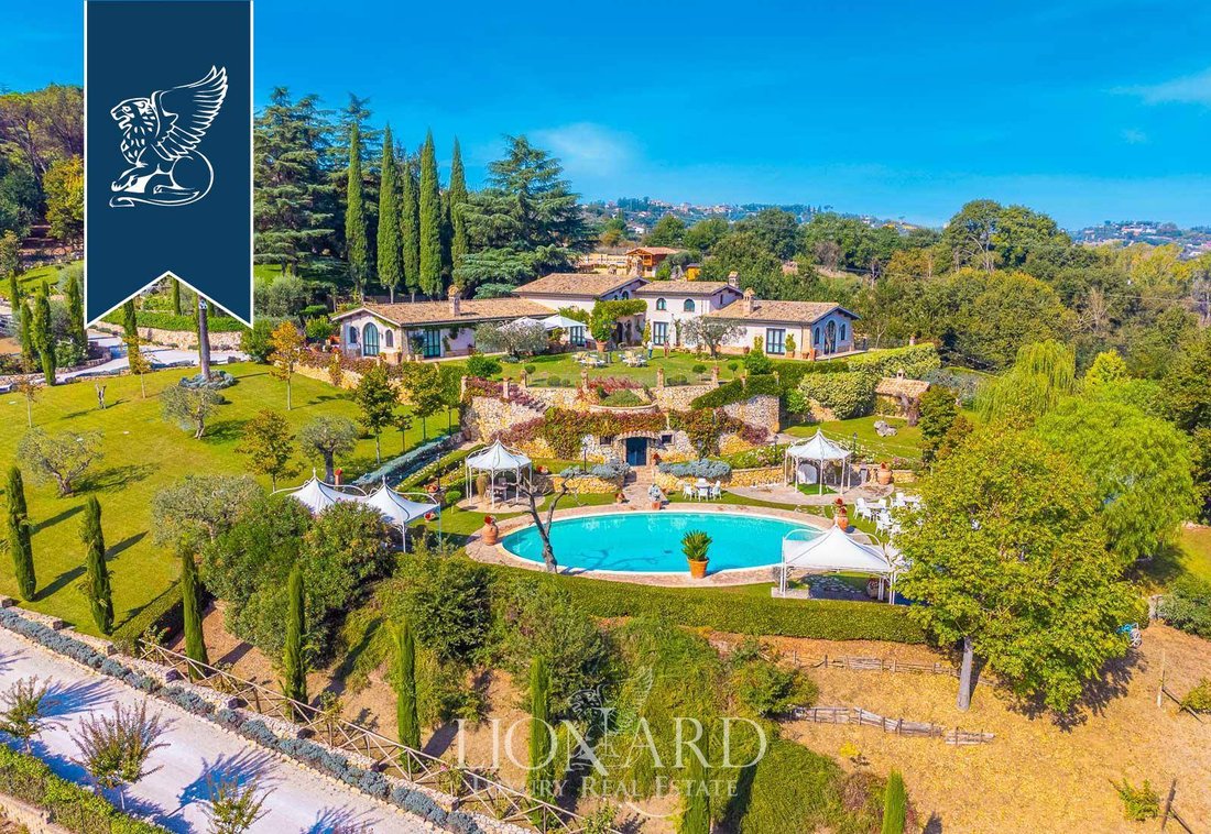 Villa in Mentana, Lazio, Italy 1 - 13995348