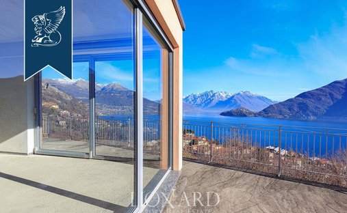 Villa in Pianello del Lario, Lombardy, Italy 1