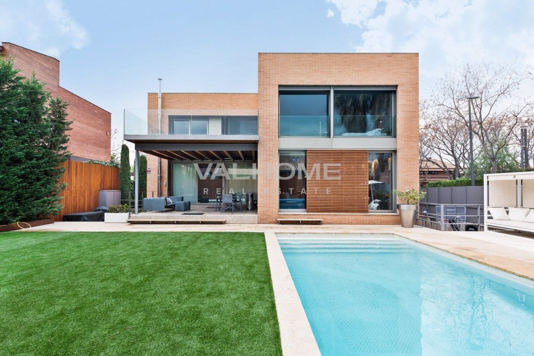 House in Sant Cugat del Valles, Catalonia, Spain 1 - 12365110