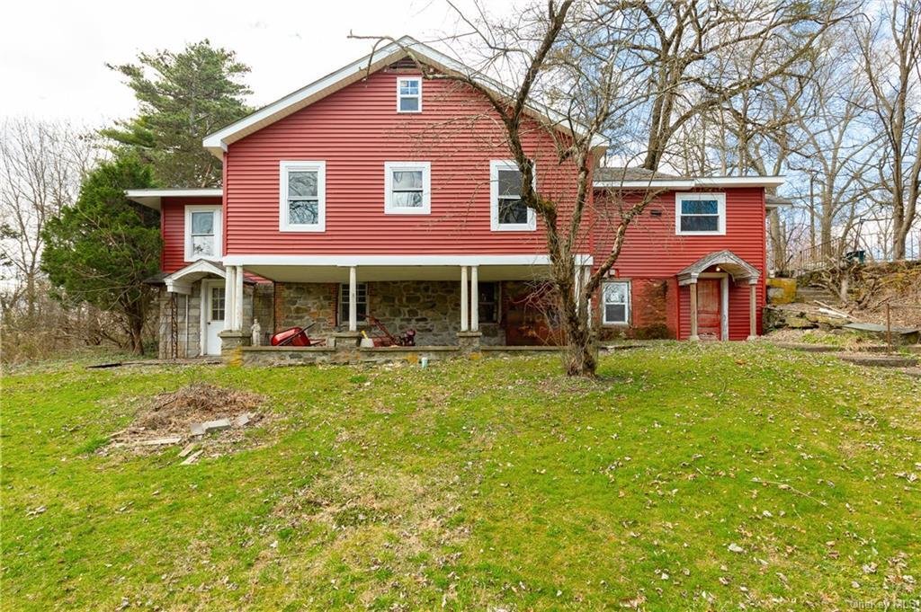 141 New Hackensack Road, In Wappingers Falls, New York, United States