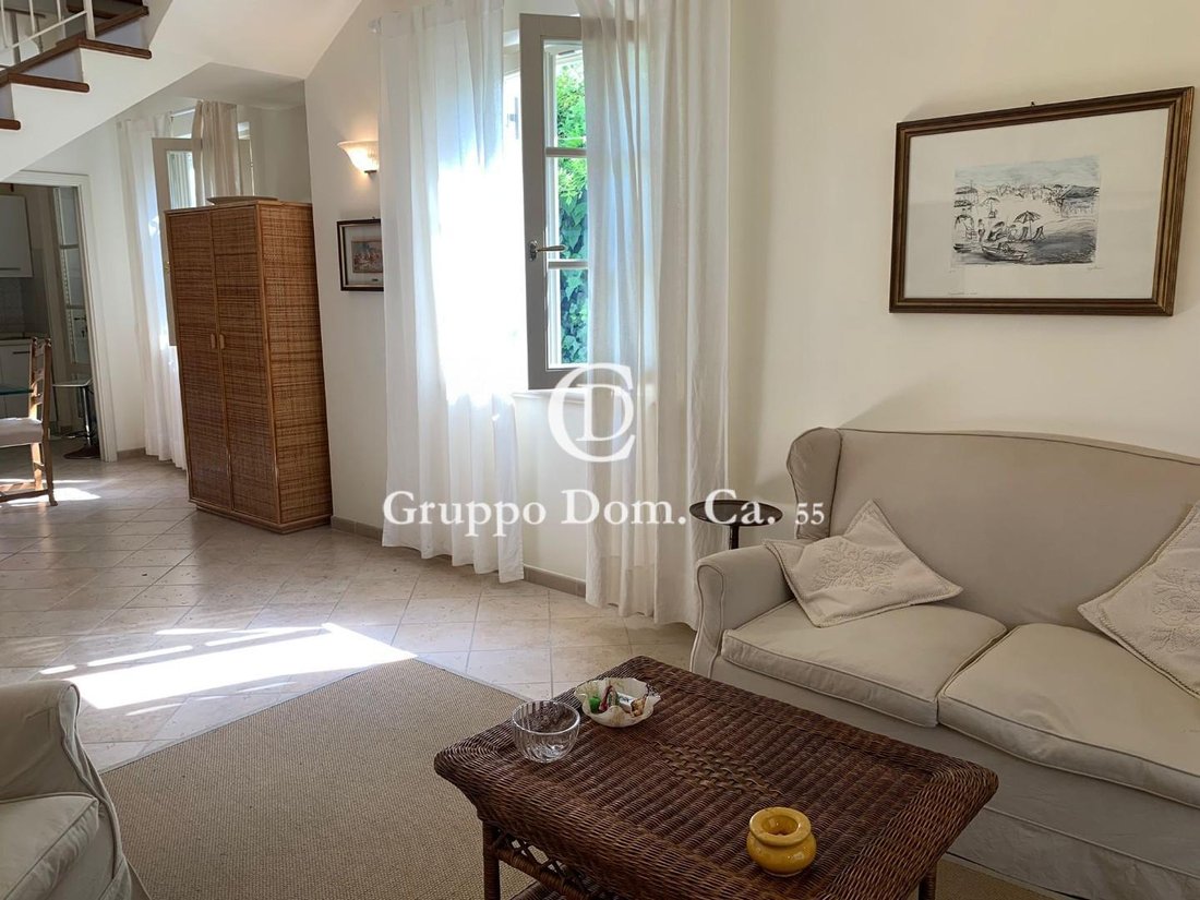 Villa in Center, Forte dei Marmi, Tuscany 3 - 13996398