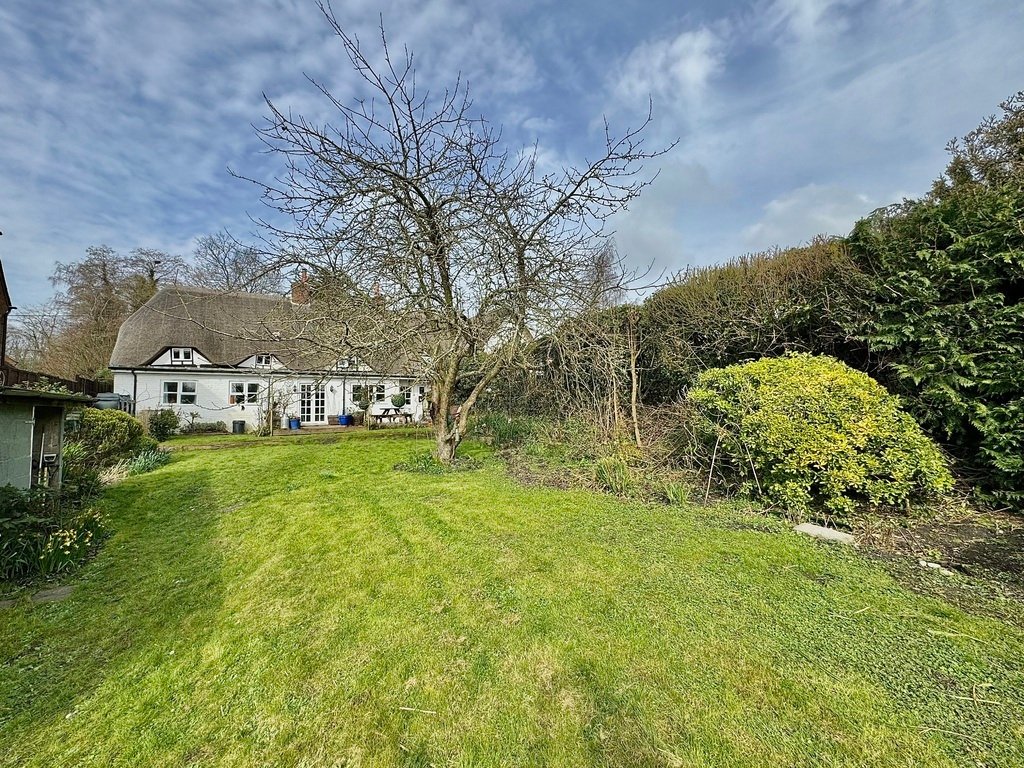 House in Wiltshire, England 2 - 13996019