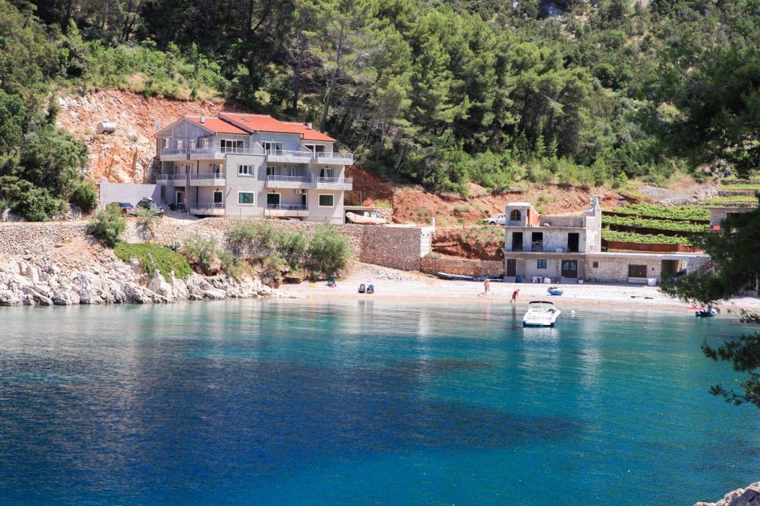 House in Vrisnik, Split-Dalmatia County, Croatia 1 - 13995159