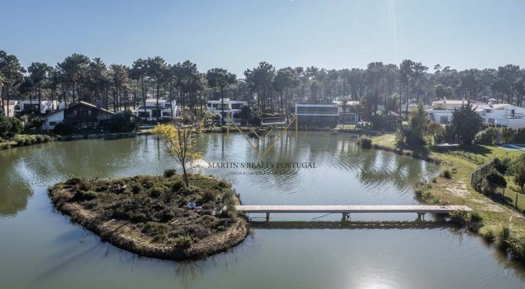 Villa in Aroeira, Charneca de Caparica e Sobreda, Portugal 5 - 14003933