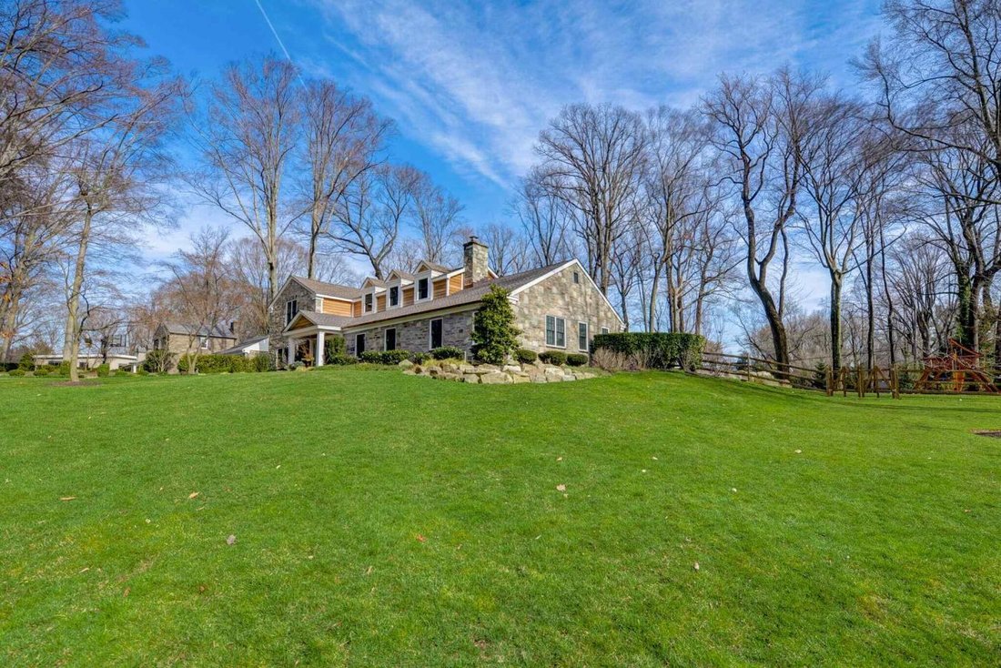 1249 School Lane In Jenkintown, Pennsylvania, United States For Sale