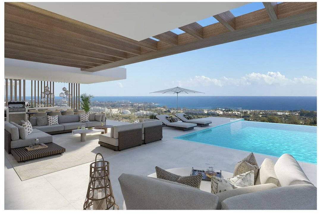 Villa in Estepona, Andalusia, Spain 1 - 14004111