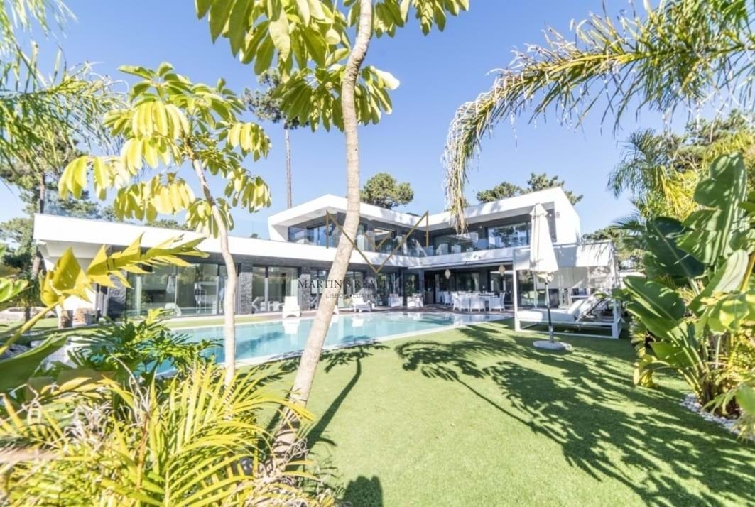 Villa in Aroeira, Charneca de Caparica e Sobreda, Portugal 1 - 14003933