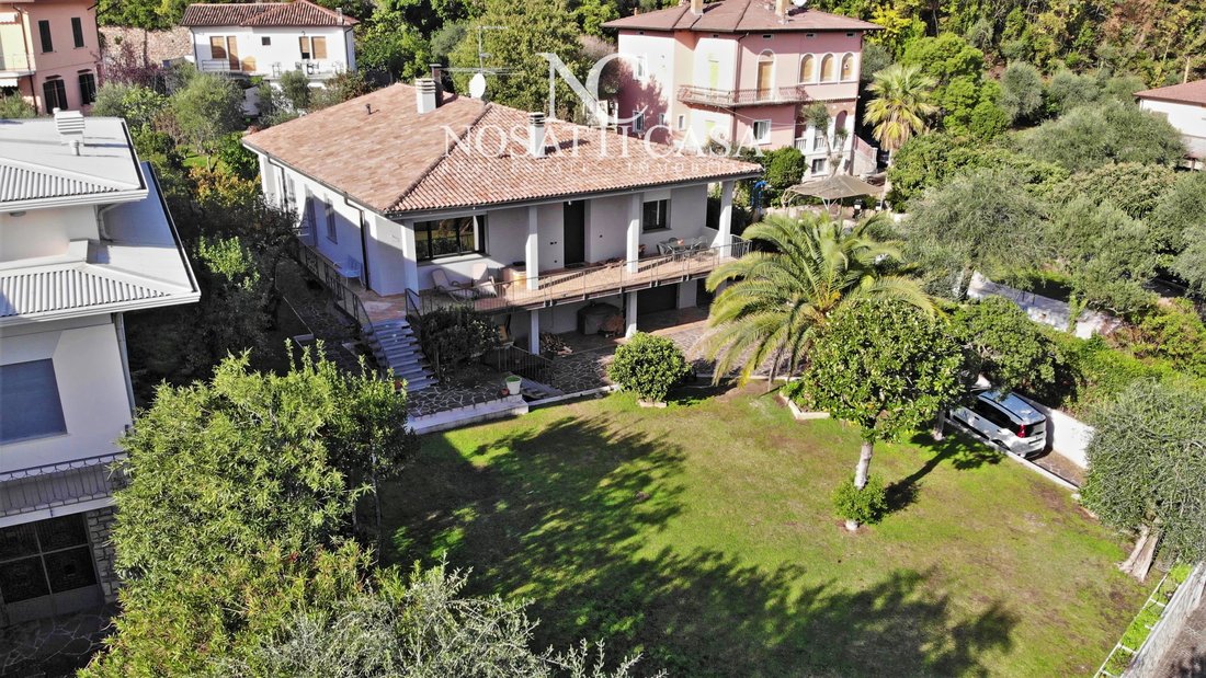 Villa in Monte Maderno, Toscolano, Lombardy 2 - 14006282