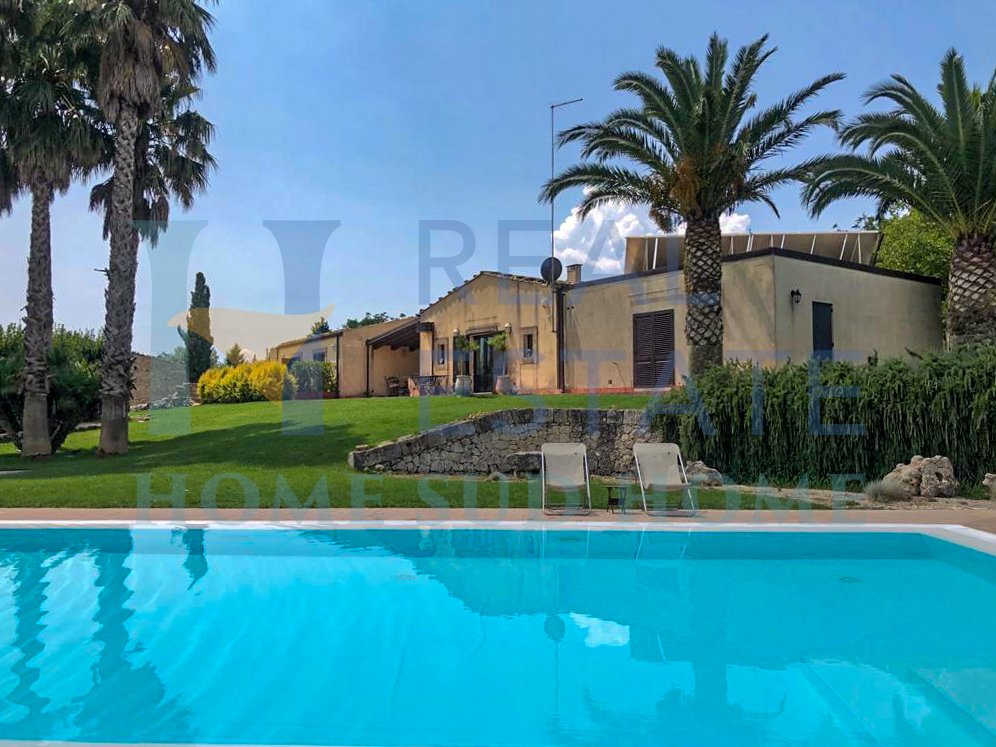 Villa in Center, Noto, Sicily 1 - 14010411