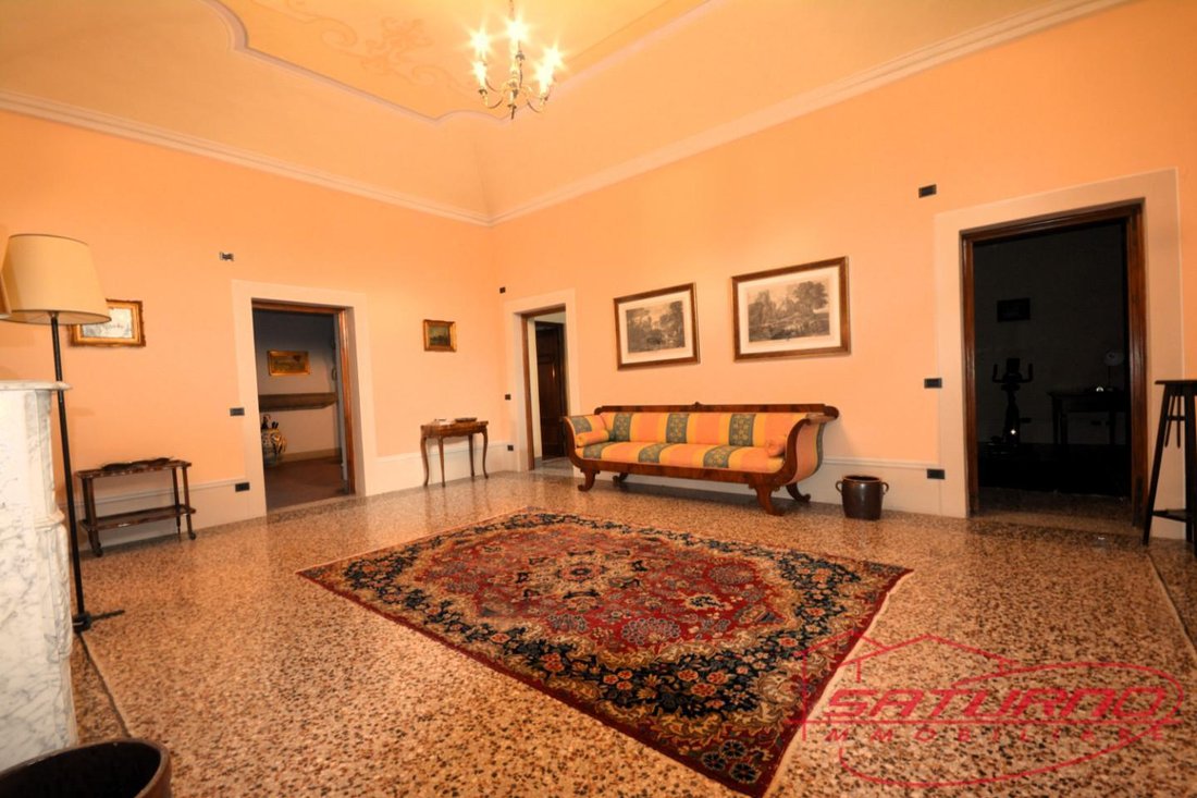 Villa in Area Monte San Quirico - Sant'Alessio, Lucca, Tuscany 3 - 14008552