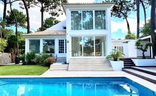 Villa in Aroeira, Charneca de Caparica e Sobreda, Portugal 1