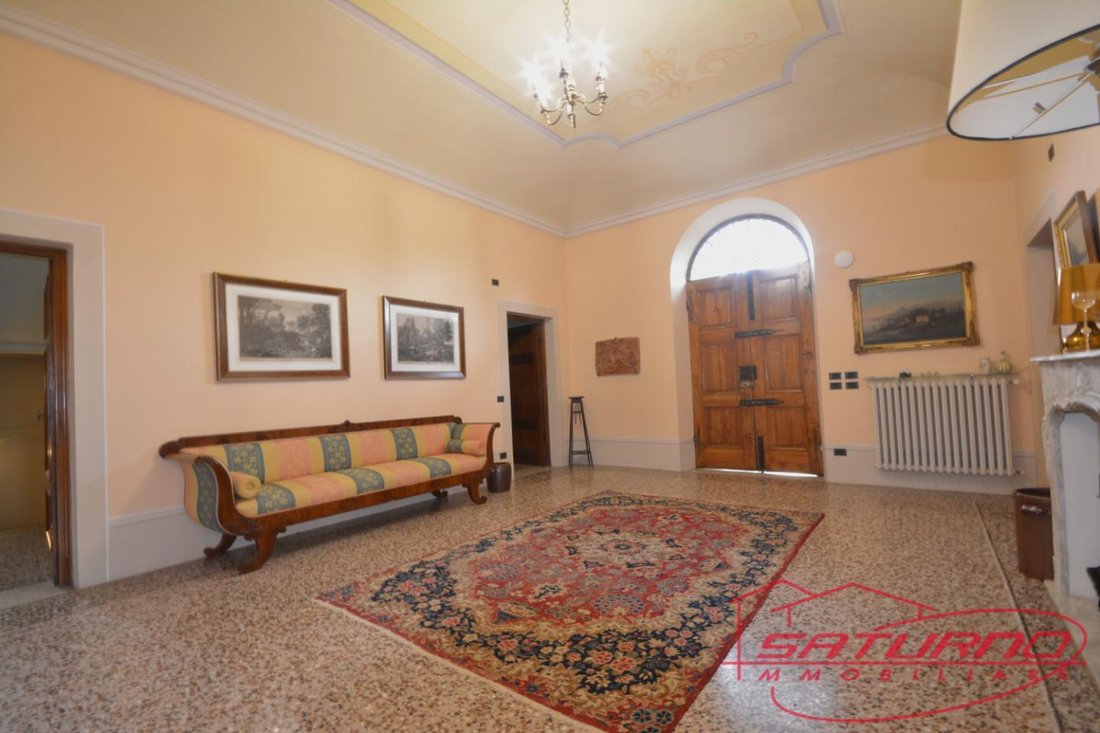 Villa in Area Monte San Quirico - Sant'Alessio, Lucca, Tuscany 4 - 14008552