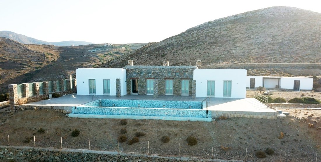 Villa in Andros, Aegean, Greece 2 - 14010489