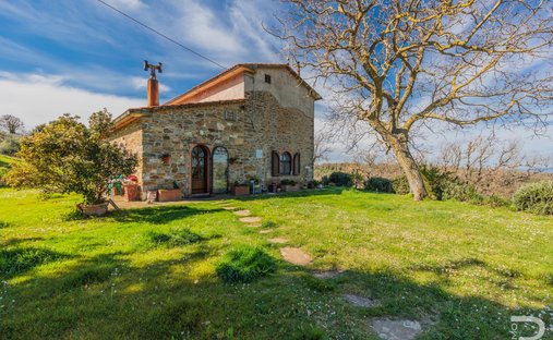 Country House in Scansano, Tuscany, Italy 1