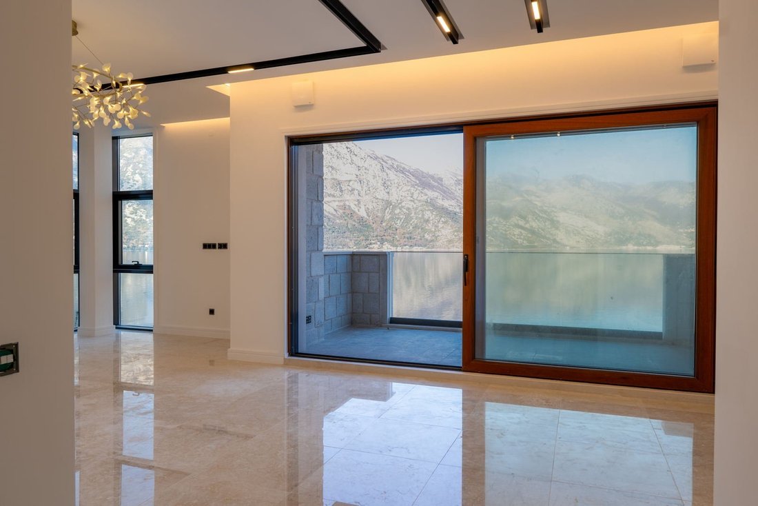 House in Kostanjica, Kotor, Herceg Novi Municipality, Montenegro 4 - 14010565
