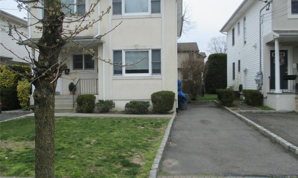 Rental Port Washington In Port Washington, New York, United States For Rent (14010904)