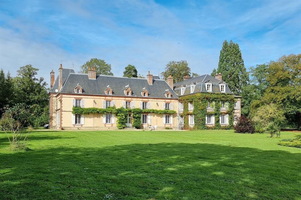 A 17th-Century Norman Dream: Where Time Stands Still in 5 Hectares of Whispering Woods