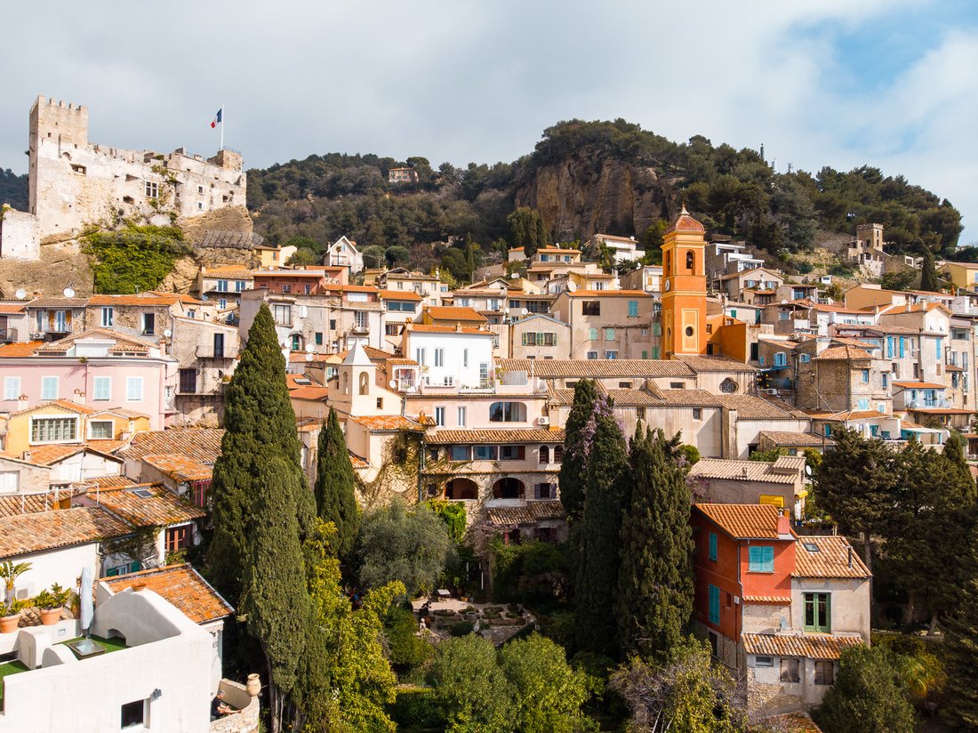 Estate in Roquebrune-Cap-Martin, Provence-Alpes-Côte d'Azur, France 1 - 14015384