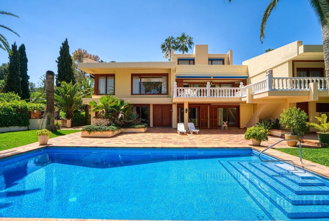 Villa in Son Vida, Palma, Balearic Islands 3 - 14017059