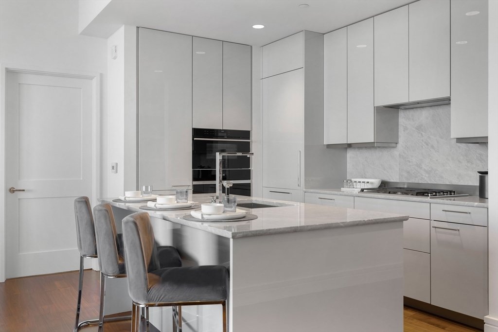 Condo in Boston, Massachusetts, United States 2 - 14019073