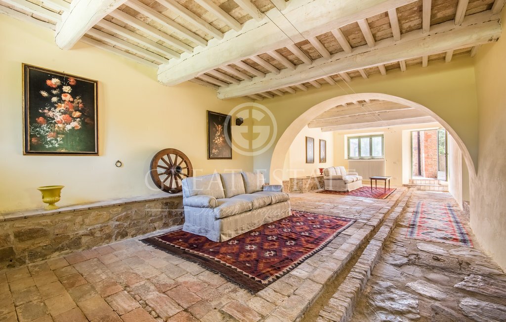 Estate in Radicondoli, Tuscany, Italy 2 - 14015951