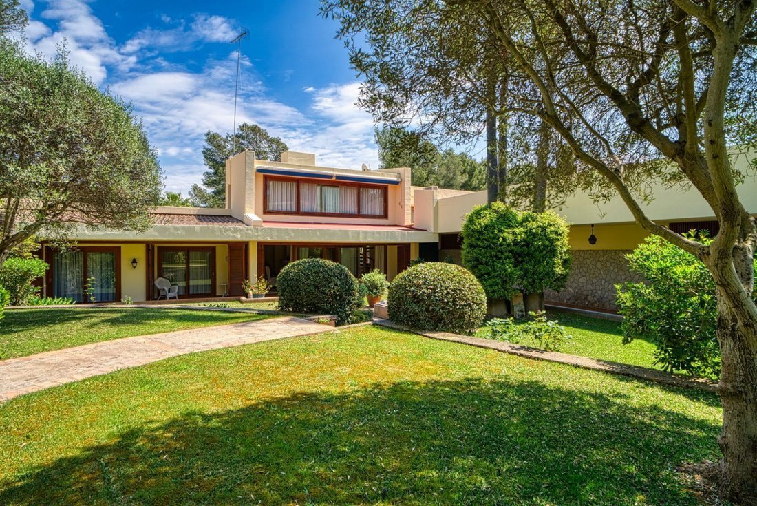 Villa in Son Vida, Palma, Balearic Islands 1 - 14017059
