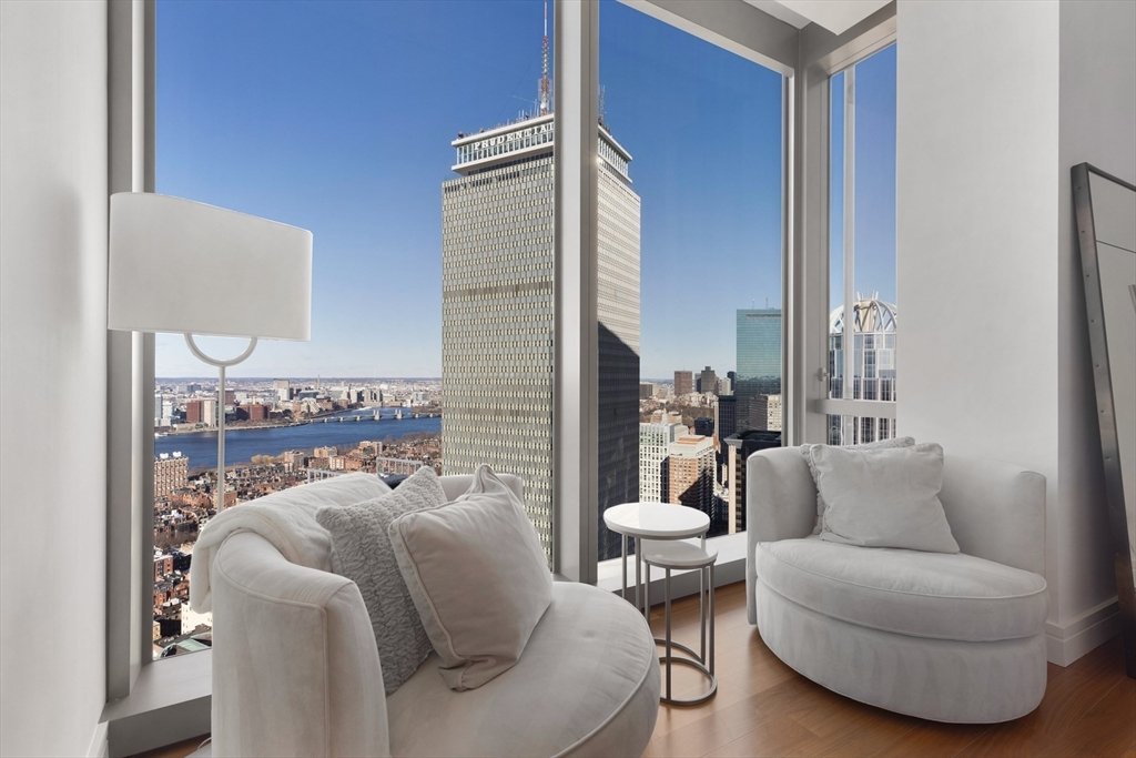 Condo in Boston, Massachusetts, United States 5 - 14019073