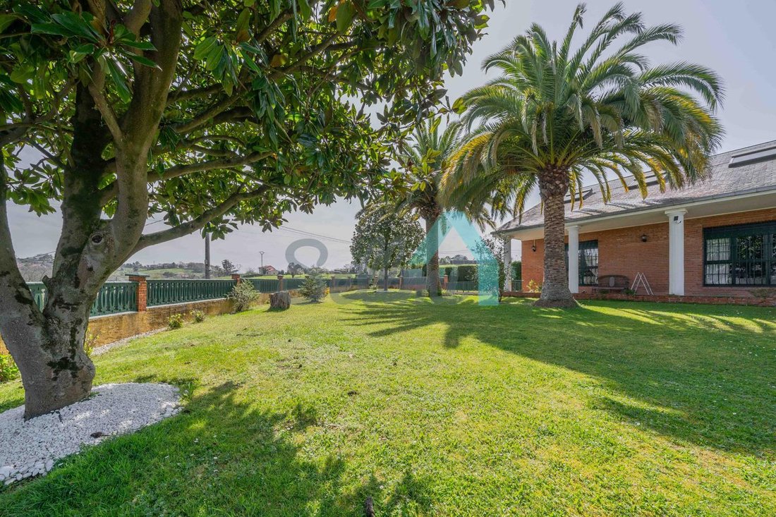 Villa in Oviedo, Asturias, Spain 4 - 14015449