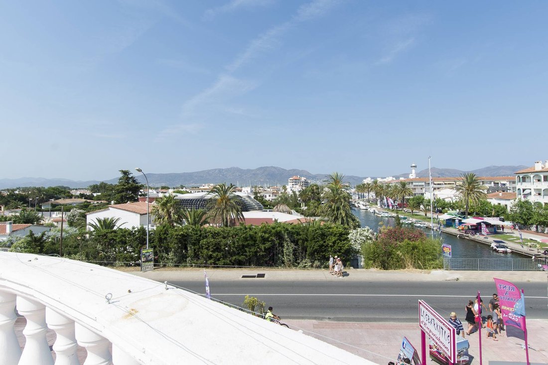 Land in Empuriabrava, Catalonia, Spain 4 - 14019520